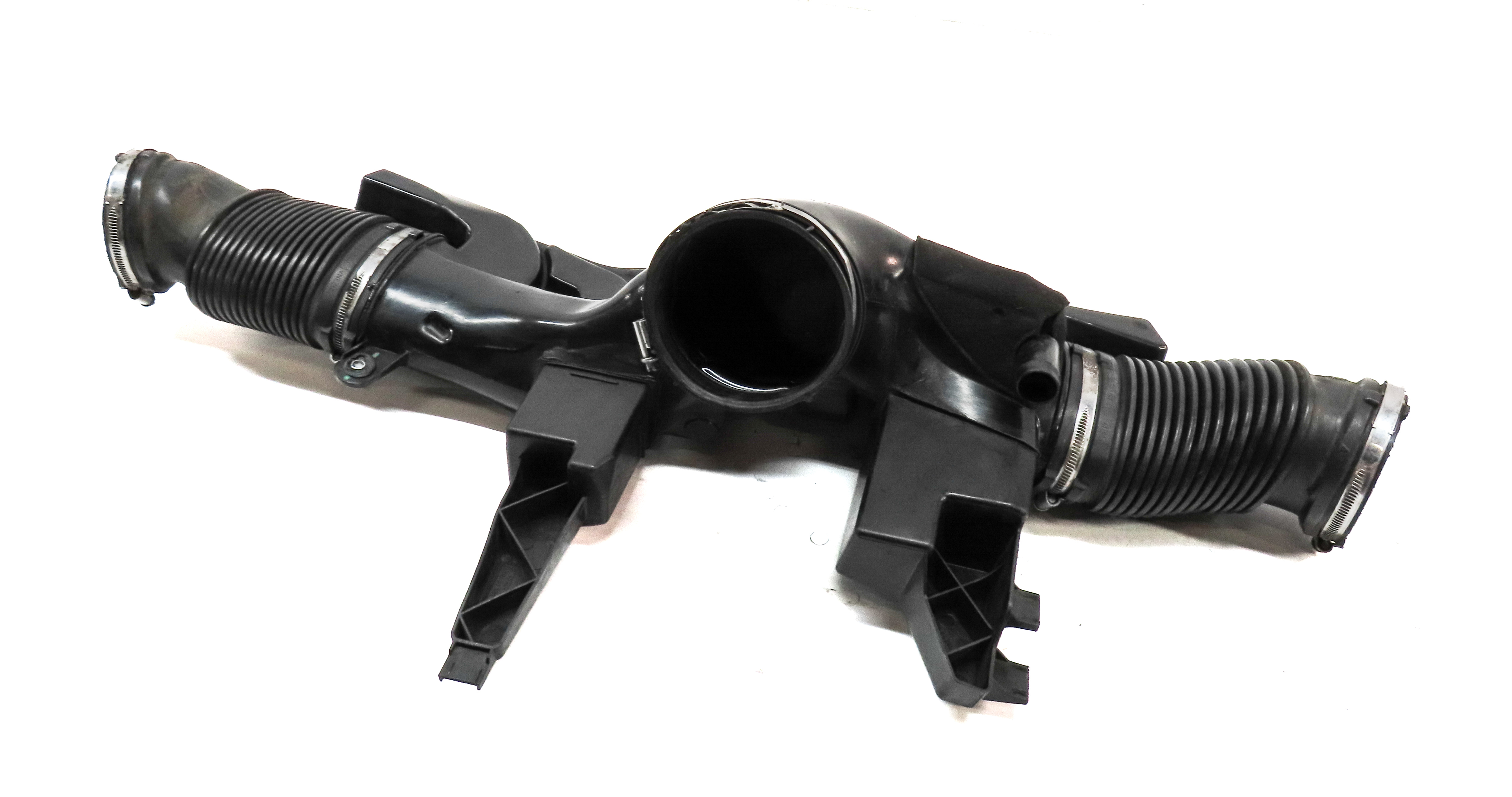 2014 LAND RANGE ROVER (L405) 5.0L SUPER ENGINE AIR INTAKE RESONATOR PIPE HOSE — exact item pictured